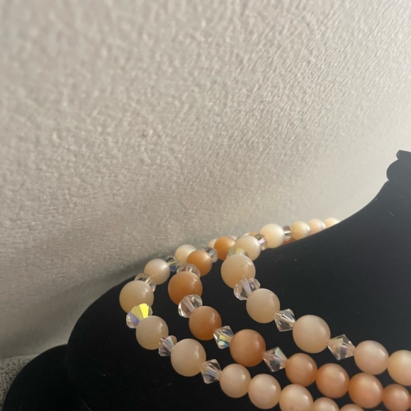 Western Germany 3 tier necklace with earrings to match - Picture 5 of 15